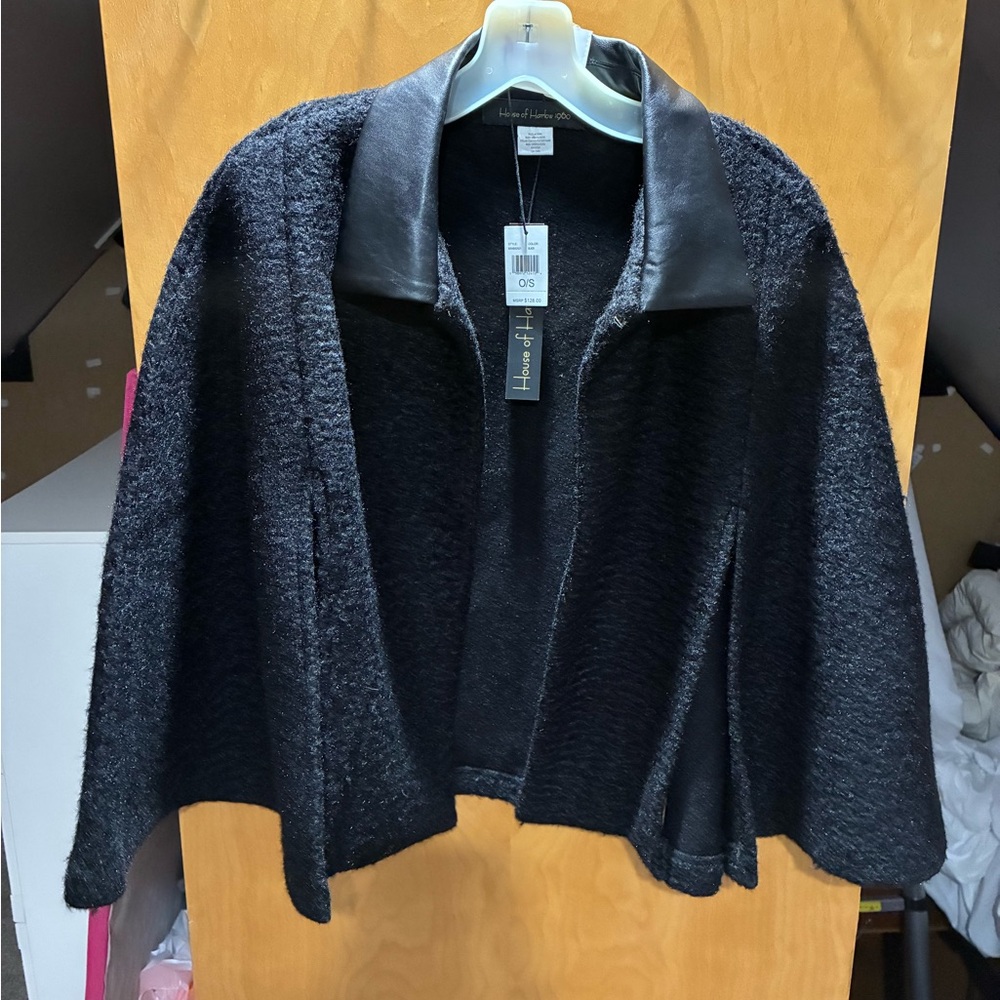 House of Harlow 1960 Black Capelet with Leather Collar - One Size Fits All